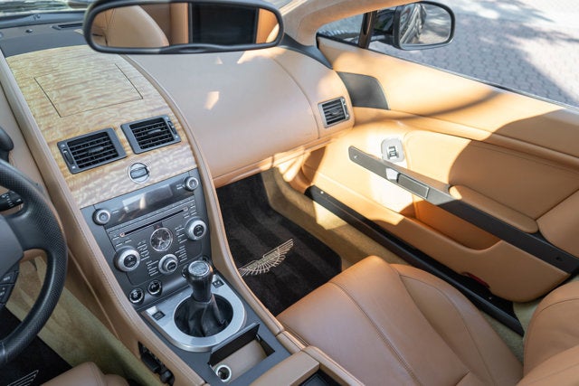 2015 Aston Martin V8 Vantage Roadster 2dr Conv