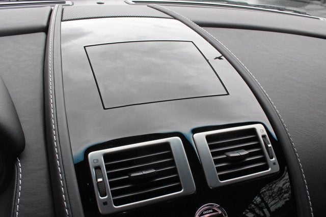 2011 Aston Martin V12 Vantage Carbon Black Editon