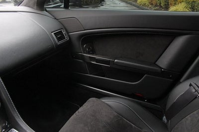 2011 Aston Martin V12 Vantage Carbon Black Editon