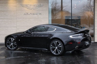 2011 Aston Martin V12 Vantage Carbon Black Editon
