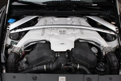 2011 Aston Martin V12 Vantage Carbon Black Editon