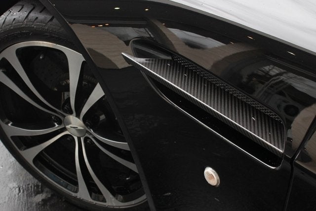 2011 Aston Martin V12 Vantage Carbon Black Editon