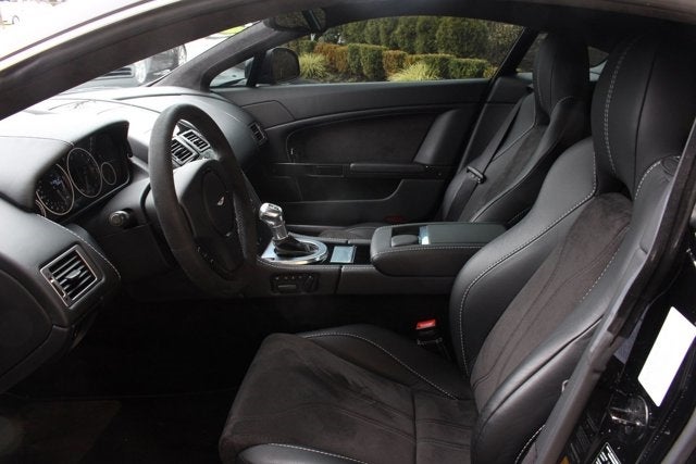 2011 Aston Martin V12 Vantage Carbon Black Editon
