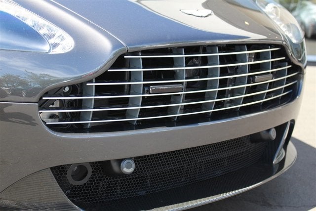 2011 Aston Martin V12 Vantage Coupe