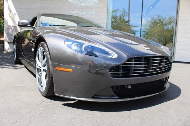 2011 Aston Martin V12 Vantage Coupe