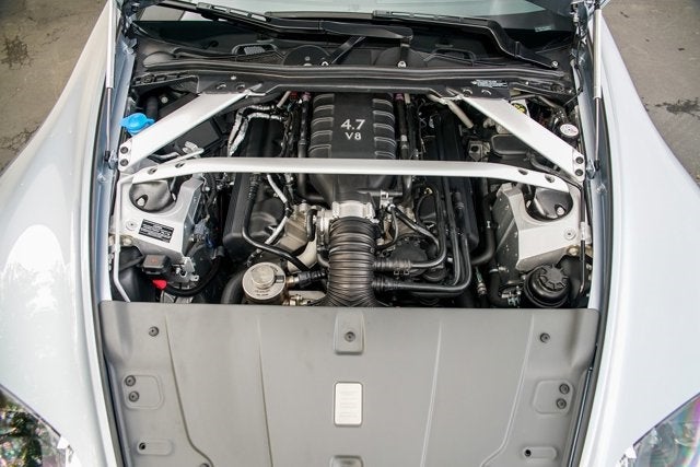 2016 Aston Martin V8 Vantage GTS Sport