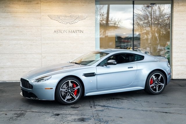 2016 Aston Martin V8 Vantage GTS Sport