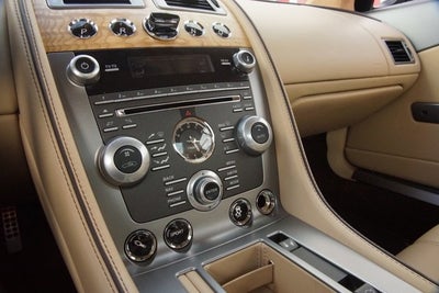 2013 Aston Martin DB9 Coupe