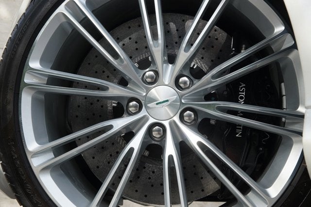 2013 Aston Martin DB9 Coupe