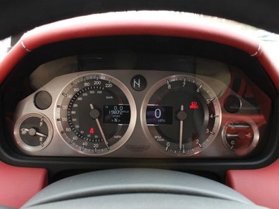 2010 Aston Martin V8 Vantage 2dr Cpe Sportshift