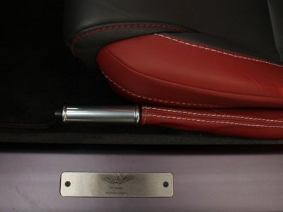 2010 Aston Martin V8 Vantage 2dr Cpe Sportshift