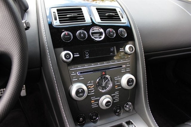 2011 Aston Martin V8 Vantage 2dr Cpe Sportshift