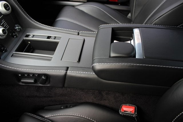 2011 Aston Martin V8 Vantage 2dr Cpe Sportshift