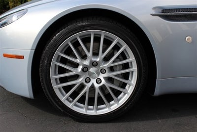 2011 Aston Martin V8 Vantage 2dr Cpe Sportshift