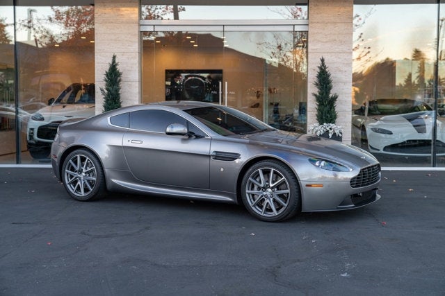 2012 Aston Martin V8 Vantage 2dr Cpe Sportshift
