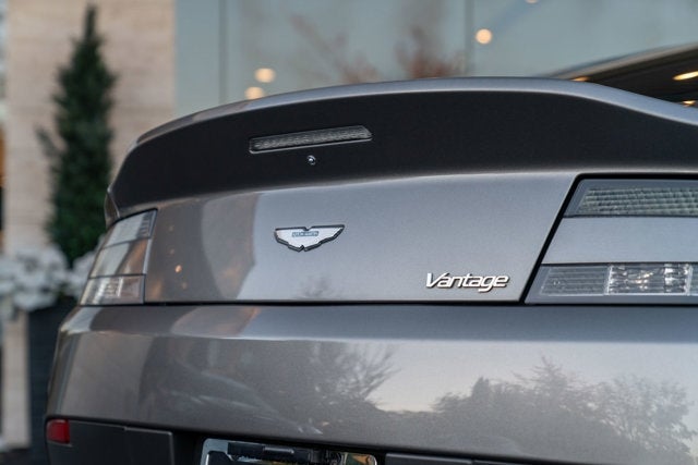 2012 Aston Martin V8 Vantage 2dr Cpe Sportshift
