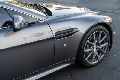 2012 Aston Martin V8 Vantage 2dr Cpe Sportshift