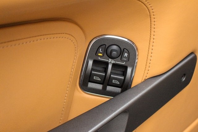 2012 Aston Martin V8 Vantage 2dr Cpe Sportshift