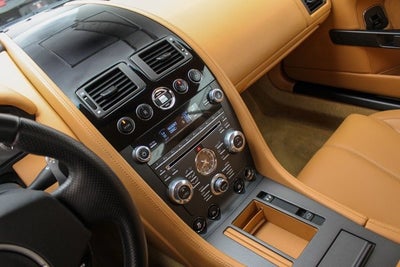 2012 Aston Martin V8 Vantage 2dr Cpe Sportshift