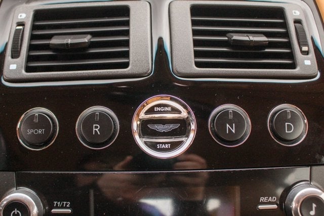 2012 Aston Martin V8 Vantage 2dr Cpe Sportshift