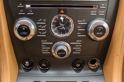 2012 Aston Martin V8 Vantage 2dr Cpe Sportshift