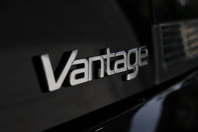 2014 Aston Martin V8 Vantage 2dr Cpe