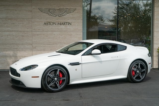 2016 Aston Martin V8 Vantage GT Coupe