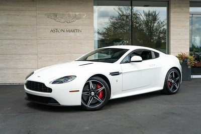 2016 Aston Martin V8 Vantage GT Coupe