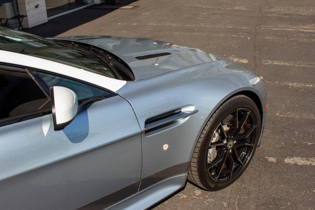2015 Aston Martin V8 Vantage GT