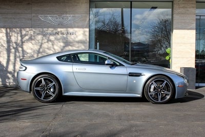 2016 Aston Martin V8 Vantage GT