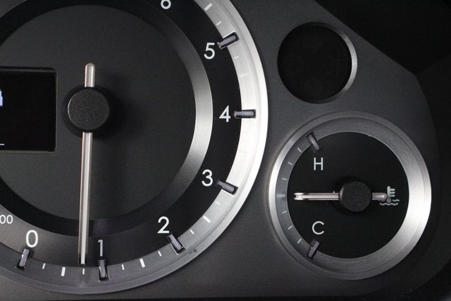 2014 Aston Martin V8 Vantage Roadster