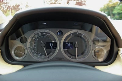 2014 Aston Martin V8 Vantage Roadster