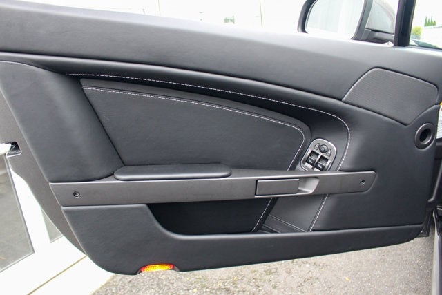 2014 Aston Martin V8 Vantage Roadster