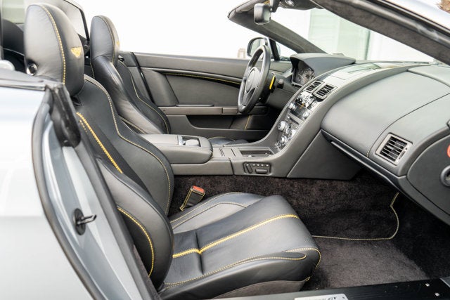 2015 Aston Martin V8 Vantage Roadster GT