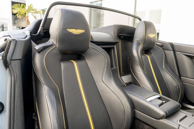 2015 Aston Martin V8 Vantage Roadster GT