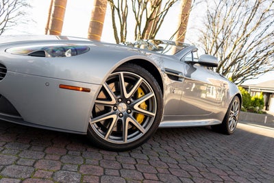2015 Aston Martin V8 Vantage Roadster GT