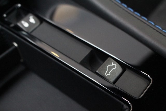 2015 Aston Martin V12 Vantage S Coupe