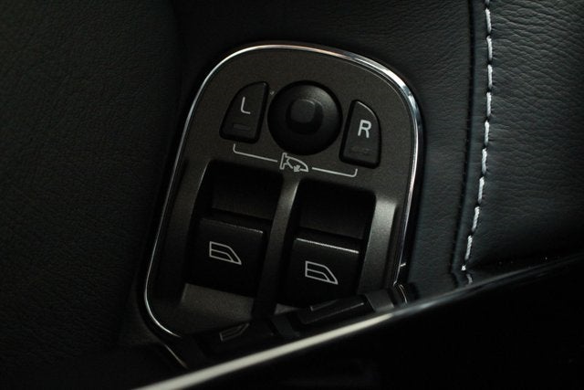 2015 Aston Martin V12 Vantage S Coupe