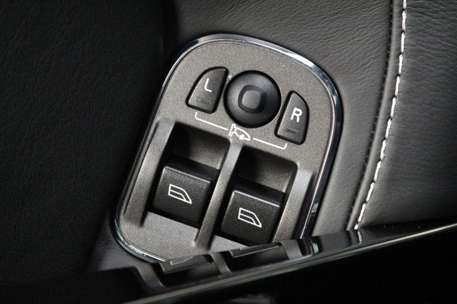 2015 Aston Martin V12 Vantage S Coupe