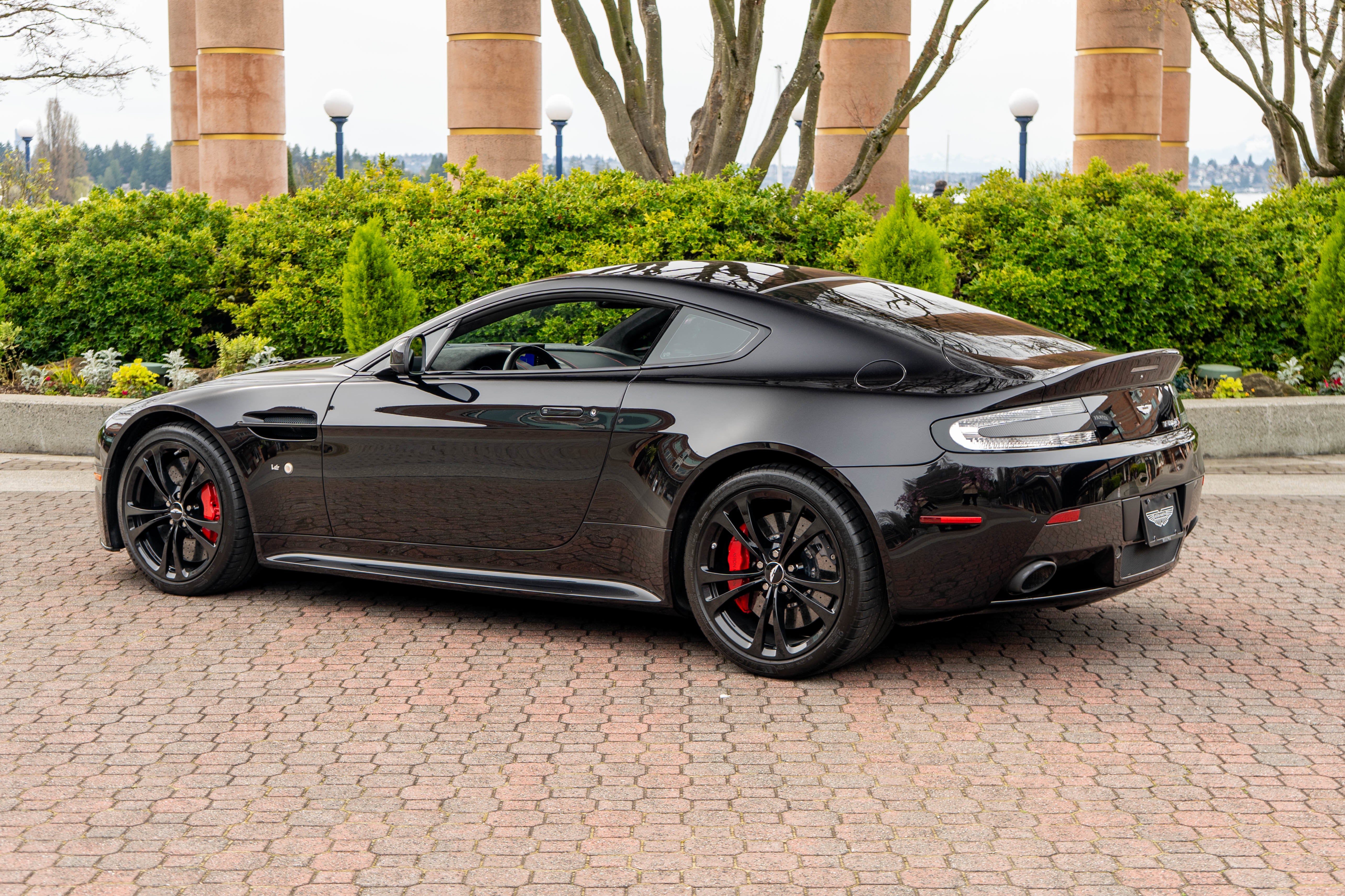 2015 Aston Martin V12 Vantage S