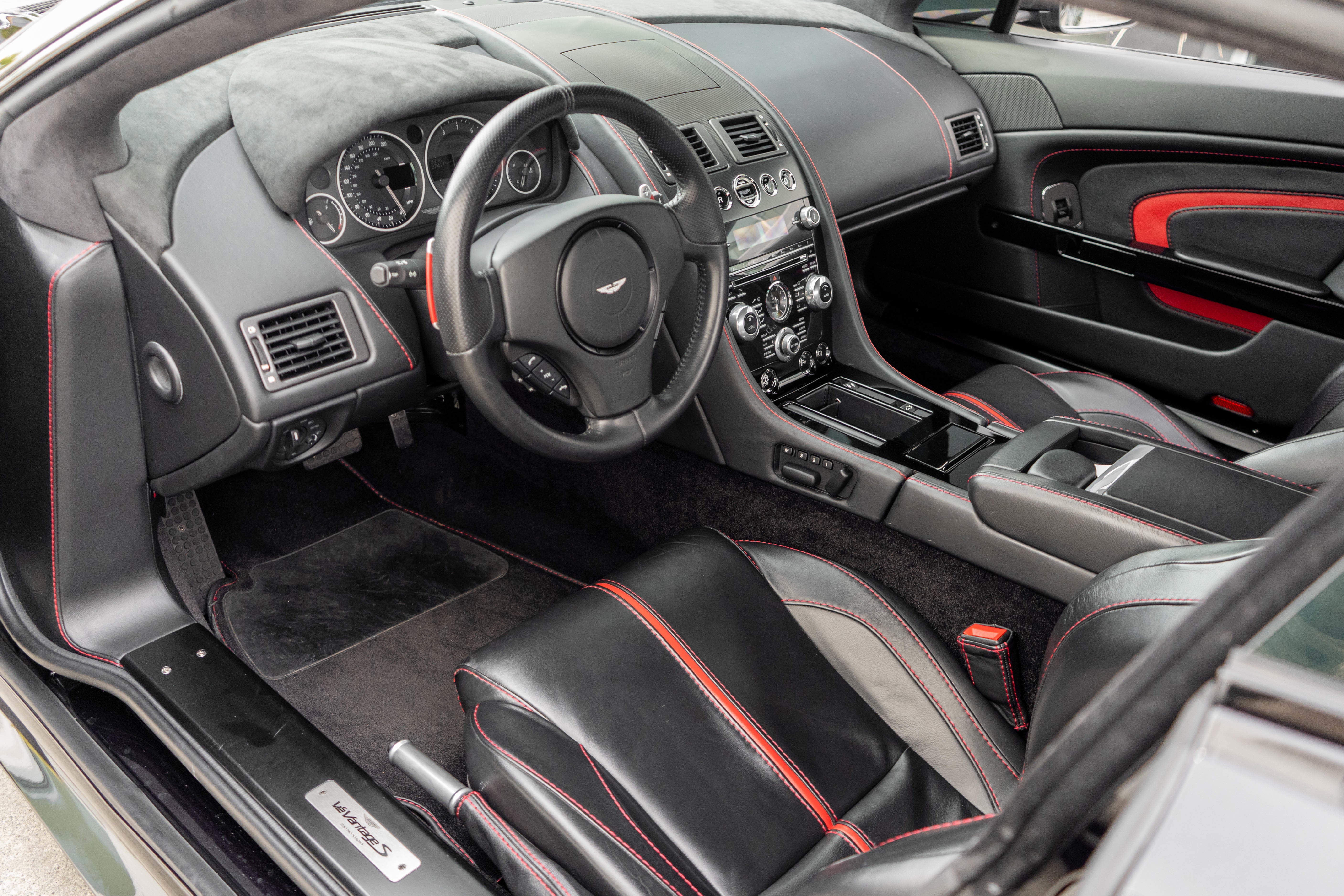 2015 Aston Martin V12 Vantage S