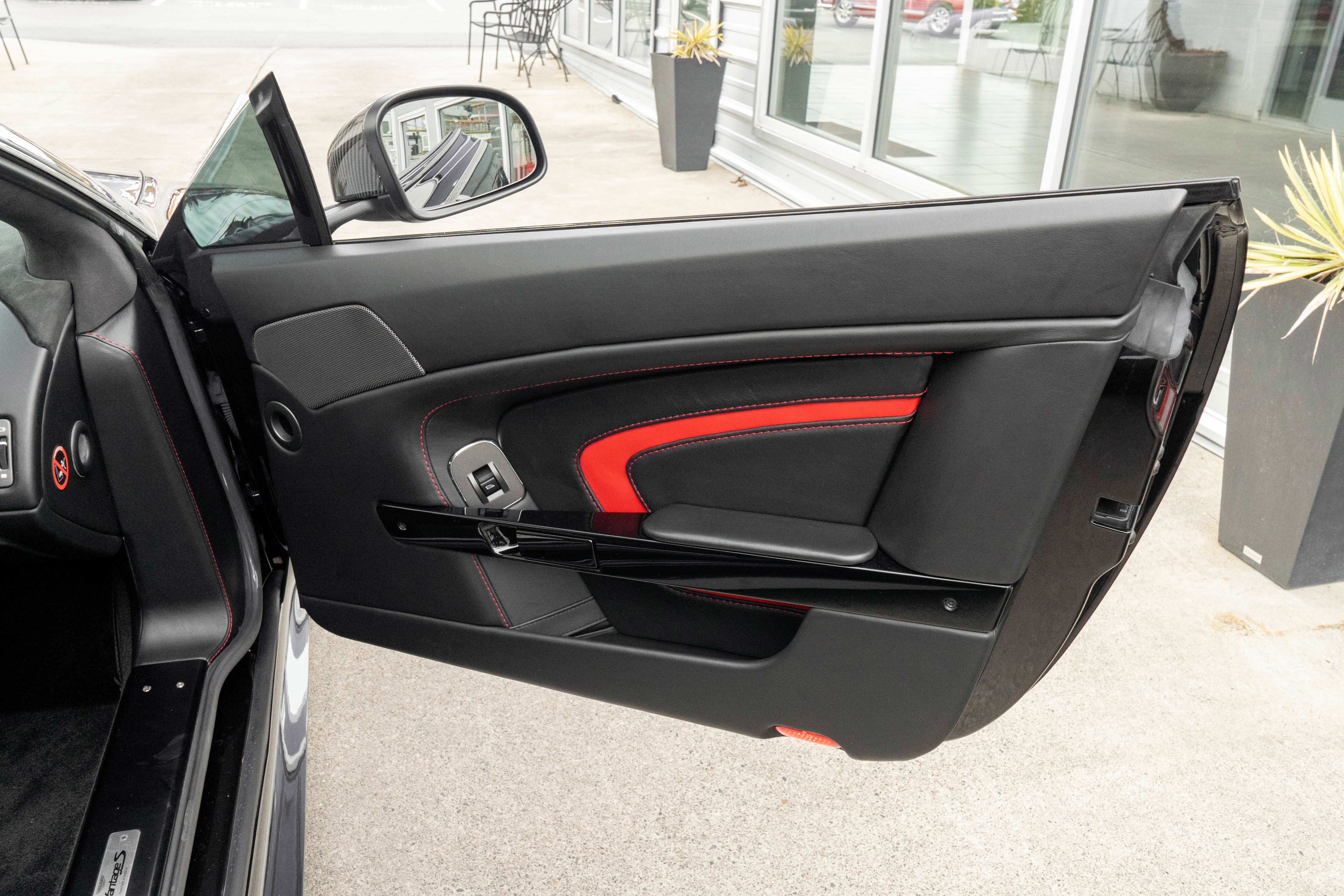 2015 Aston Martin V12 Vantage S