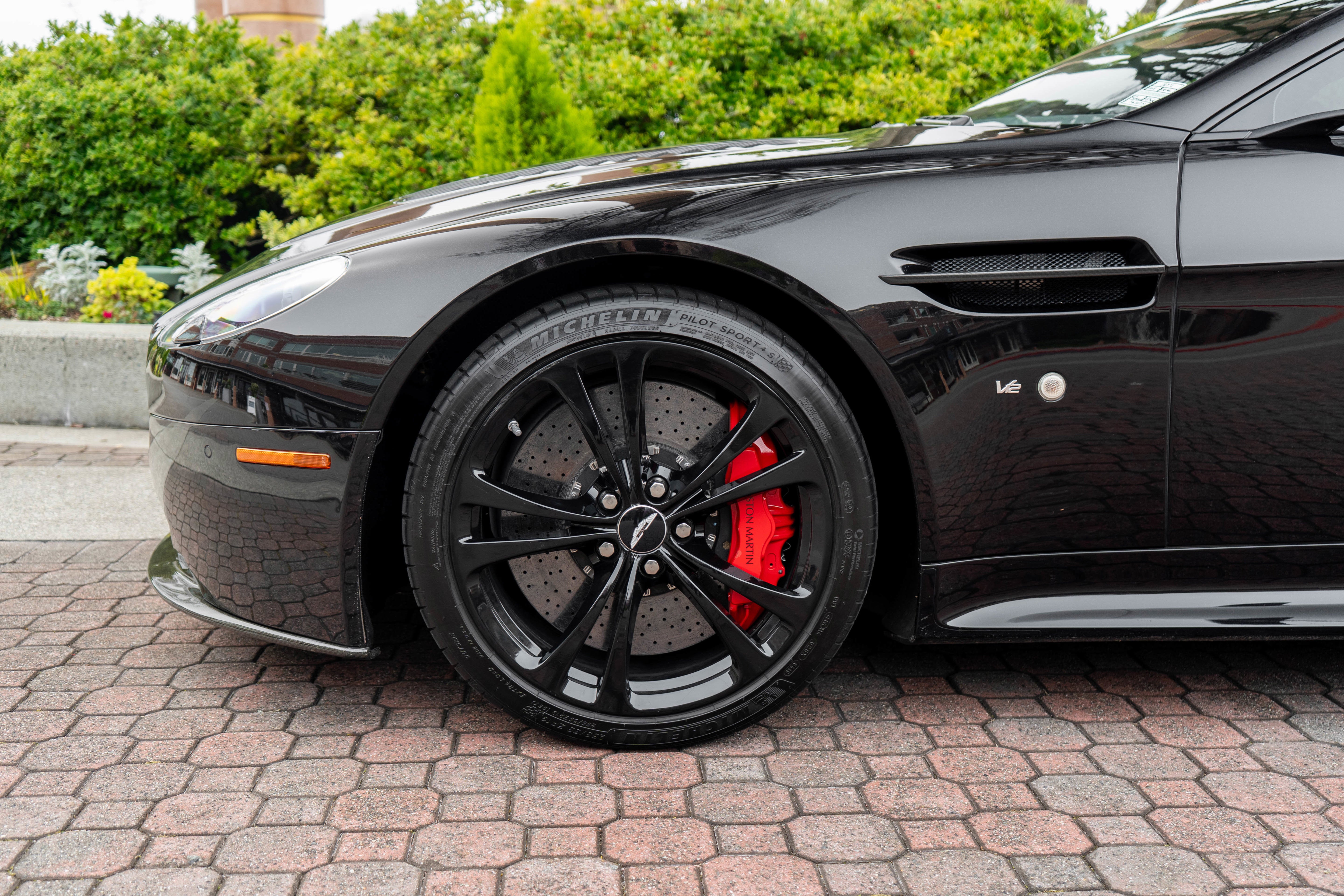 2015 Aston Martin V12 Vantage S