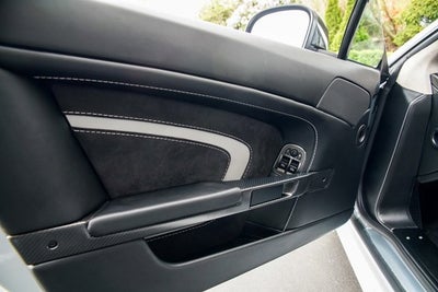 2015 Aston Martin V12 Vantage S Coupe