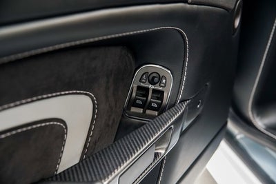2015 Aston Martin V12 Vantage S Coupe