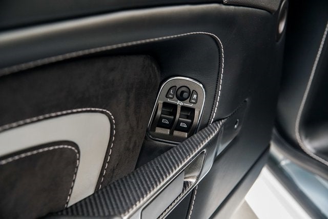 2015 Aston Martin V12 Vantage S Coupe