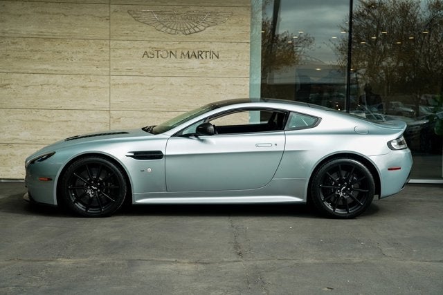 2015 Aston Martin V12 Vantage S Coupe