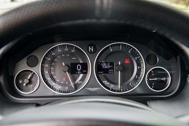 2015 Aston Martin V12 Vantage S Coupe