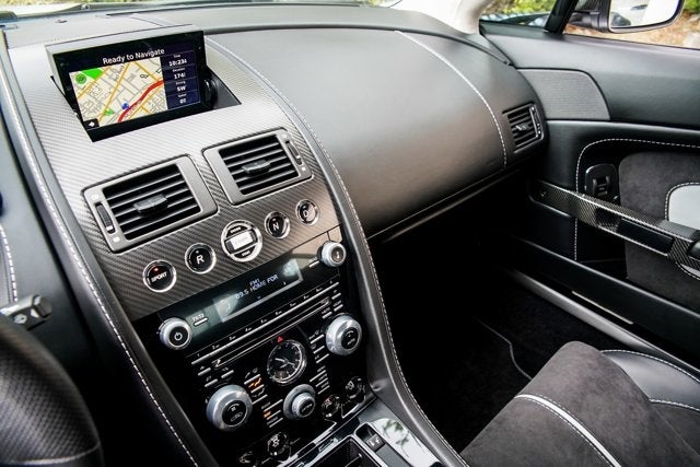 2015 Aston Martin V12 Vantage S Coupe