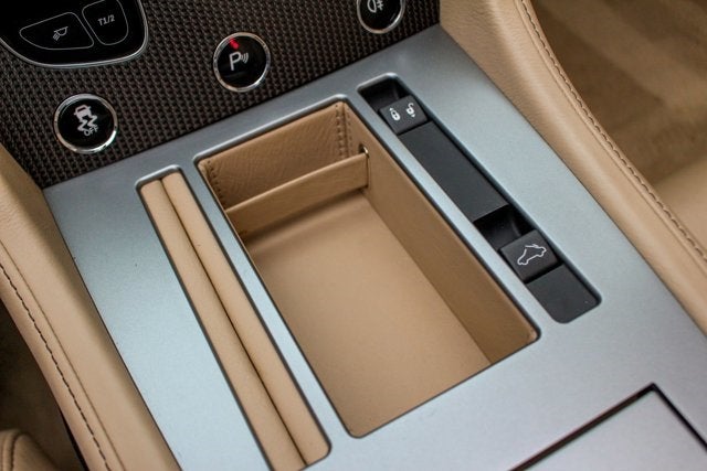 2016 Aston Martin V8 Vantage GT S 'LUX Edition'